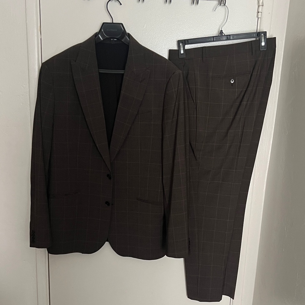 Express Dark Brown Checkered Suit